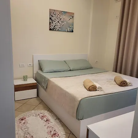 Ina's * Tirana